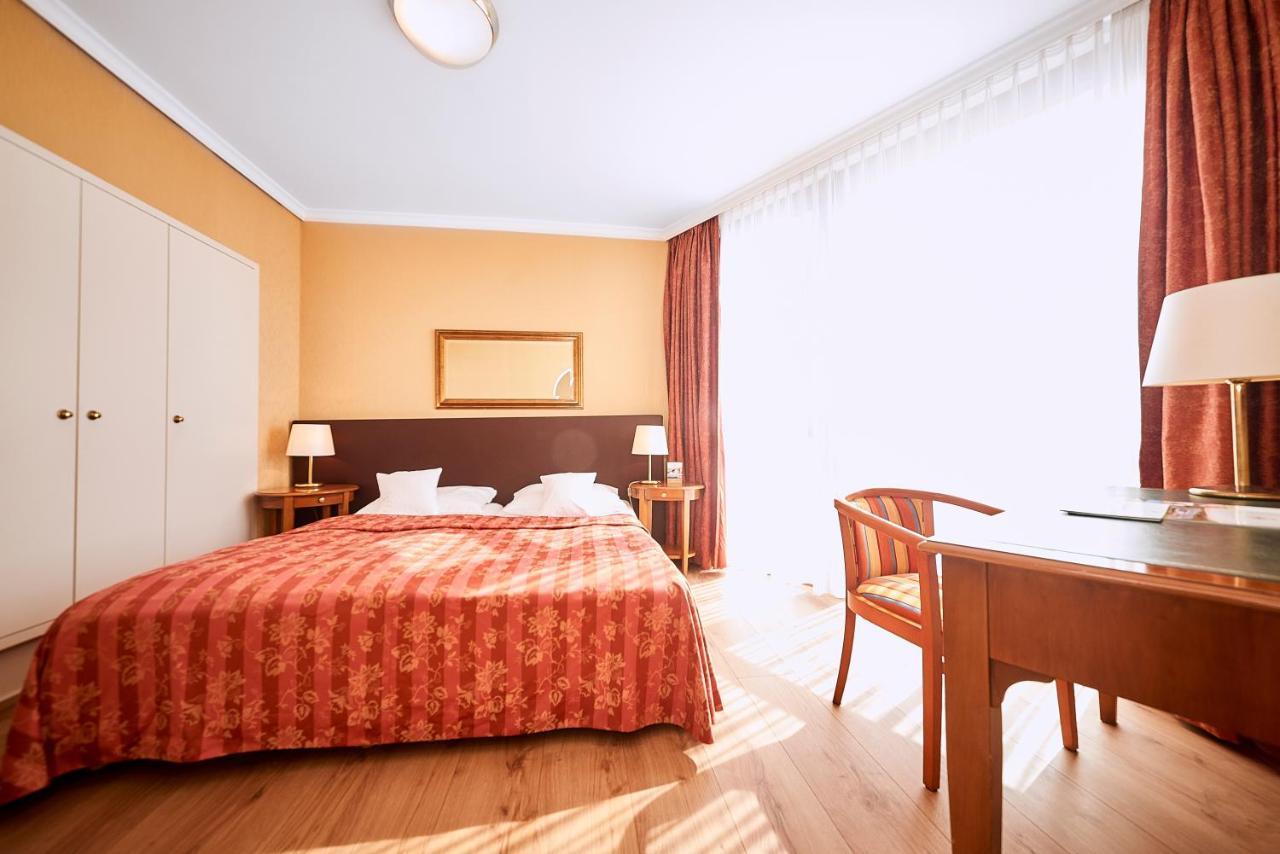 Cliff Hotel Ruegen Зеллин Экстерьер фото